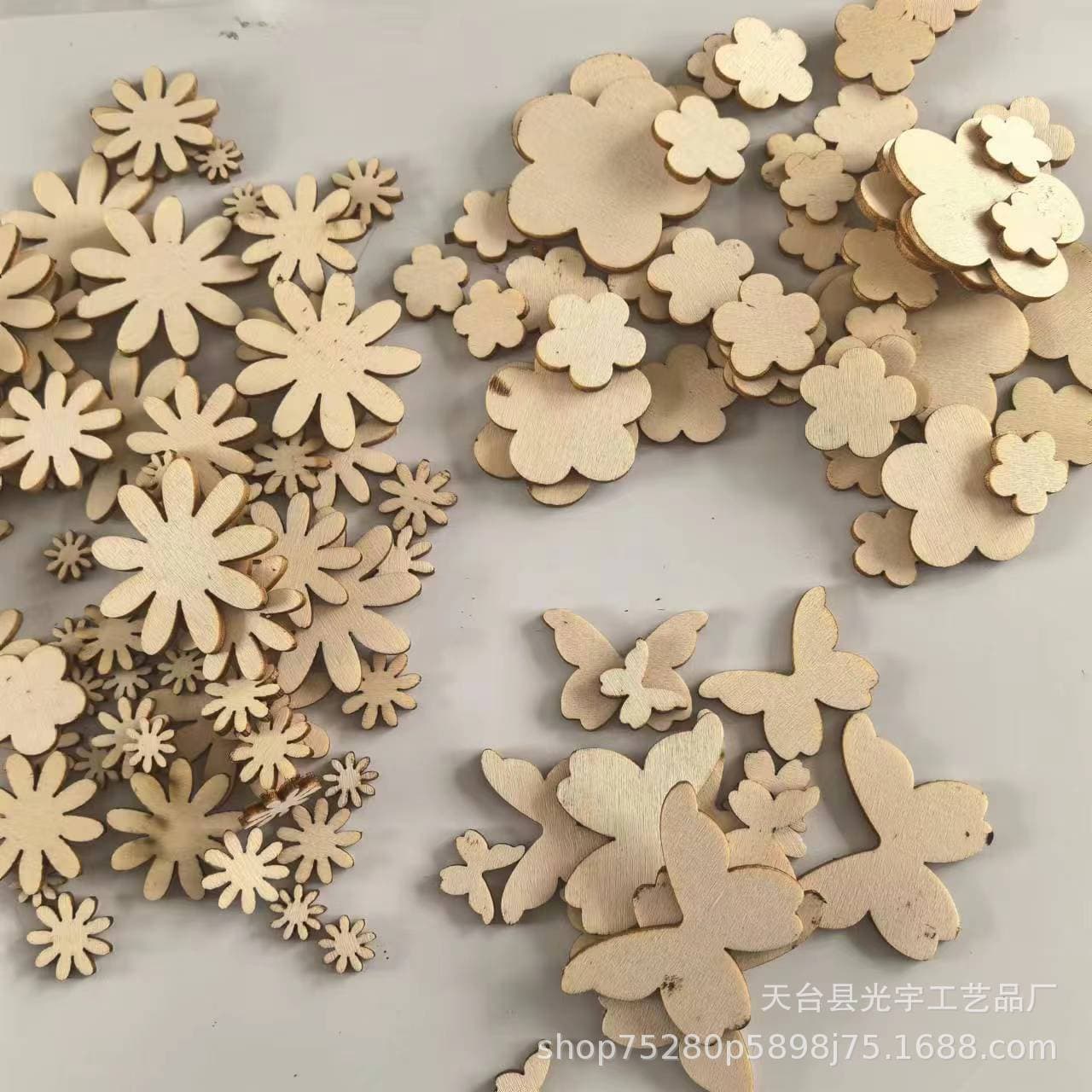 In Stock Wooden Crafts in Natural Wood Color - Plum Blossom, Butterfly, Daisy Shapes, No-Hole Patches for DIY, Direct from Factory