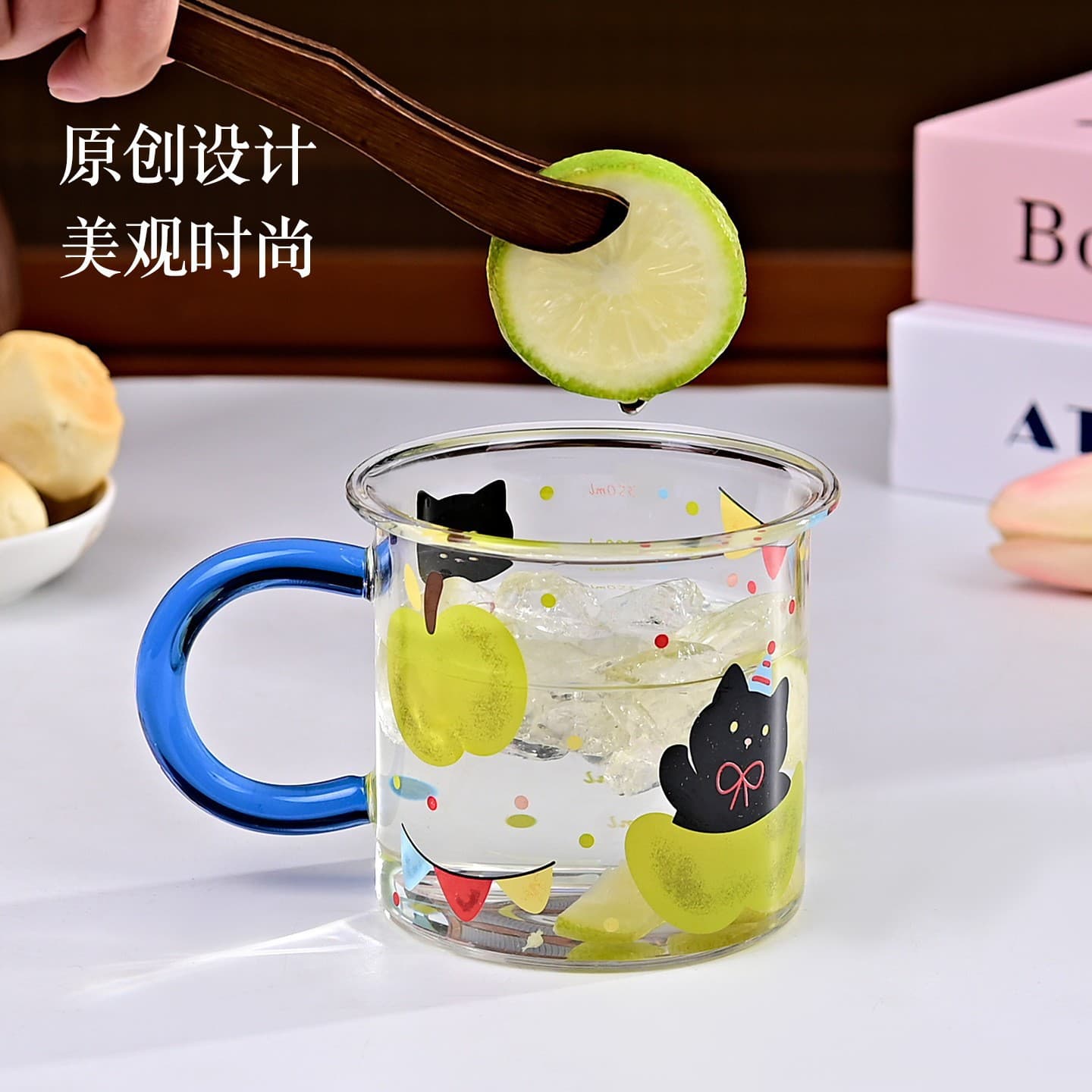 Cute children's glass high borosilicate high temperature resistant mini milk cup household drinking cup with handle small tea cup
