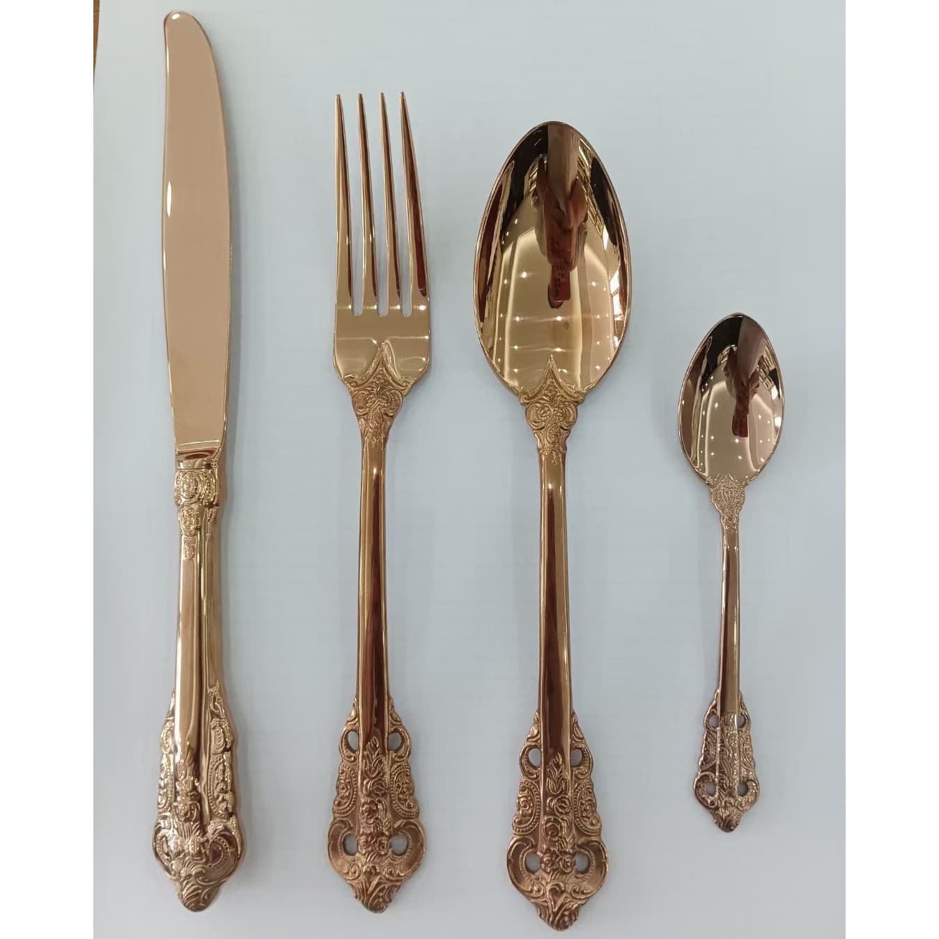 Exported to Europe and America Palace Tableware Embossed 304 Stainless Steel Steak Cutlery Set Hollow Handle Cutlery A Wedding Supplies