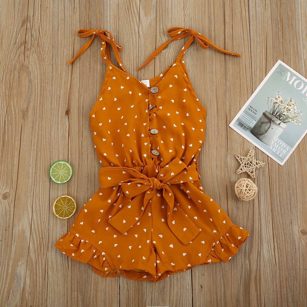 Two-Piece Heart-Shaped Strap Romper Shorts with Belt European Style Cotton Satin Baby Girl Summer Outfit Backdrop for Photoshoots