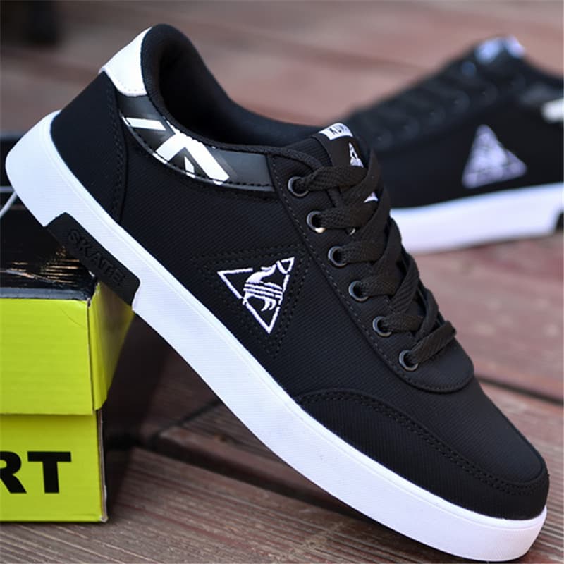 Canvas Shoes Men Anti Odor Breathable Summer Men's Shoes Student Shoes Men's Trendy Versatile Korean Style Skate Shoes Low Top Durable
