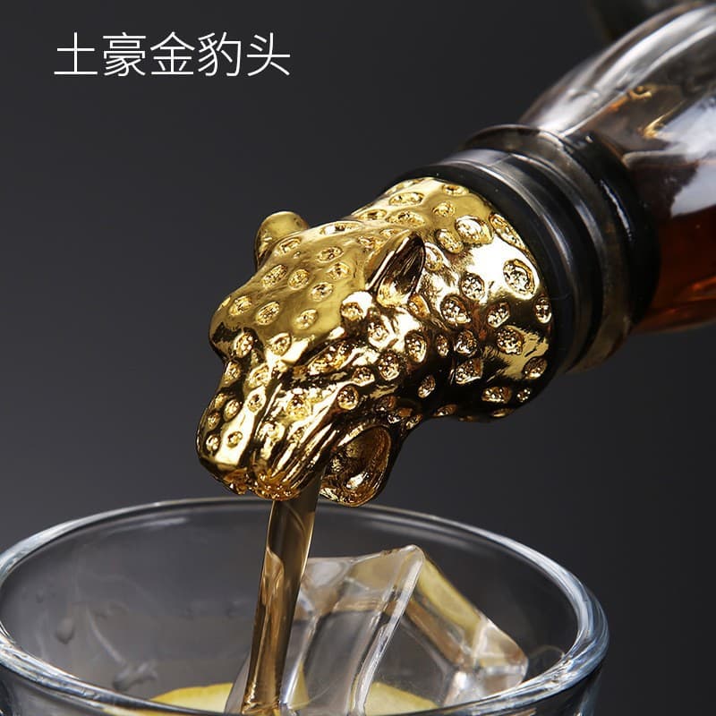 Export zinc alloy leopard head wine spout wine pourer red wine foreign wine stainless steel leopard head wine guide wine stopper wine leakage