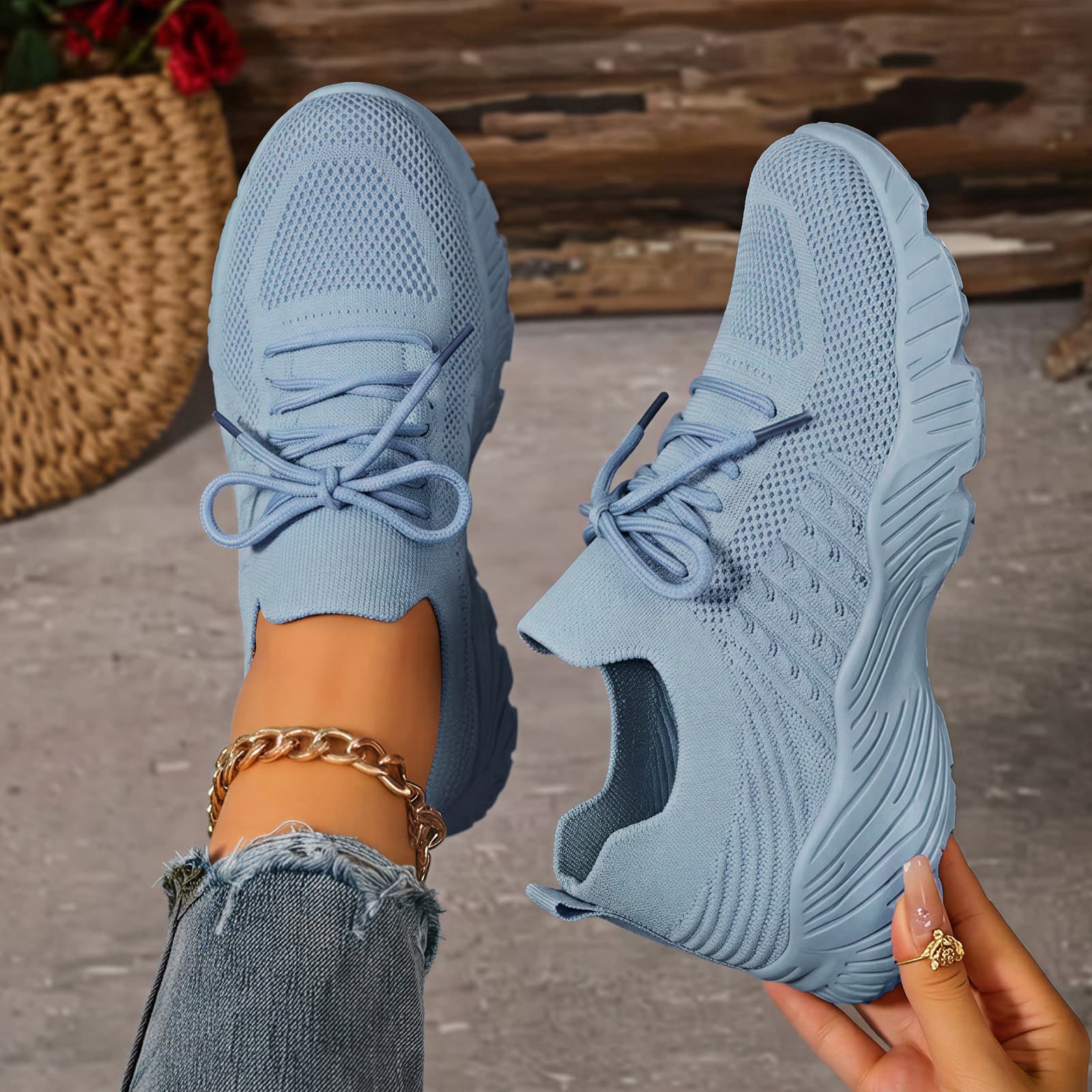 Women's Shoes European and American Style Cross-border Large Size Solid Color Shoes Lightweight Casual Breathable Flyknit Sports Shoes