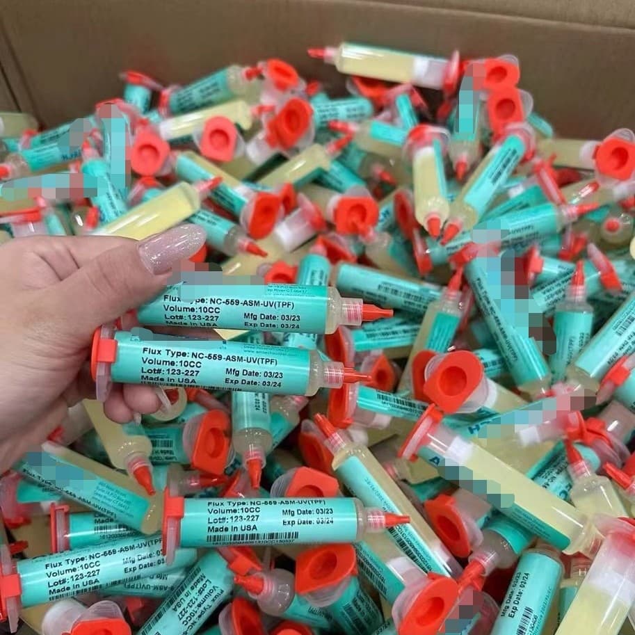 NC-559 Syringe Solder Oil, BGA Flux Paste, Mobile Phone Repair Rosin Flux, Solder Paste with Plunger and Needle Included