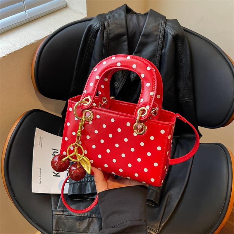 Polka-dot Princess Diana bag cross-border French romantic handbag live broadcast popular work commuter bag horizontal square shoulder bag