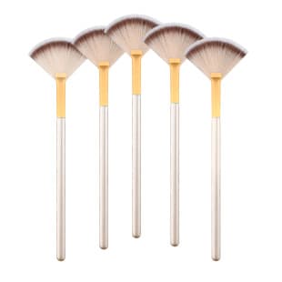 Single Loose Powder Brush, Fan-Shaped Makeup Brush, Highlighter Brush, Soft Skin-Friendly Universal Beauty Tool
