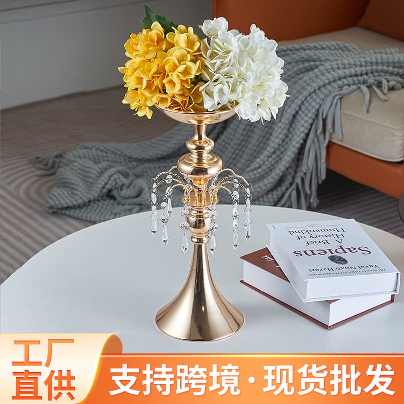 Wedding Props European Iron Flower Vase, Main Table Decoration Flower Arrangement Vessel, Sign-in Table Crystal Flower Vase Ornament