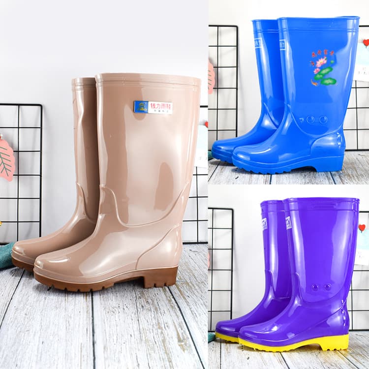 Factory wholesale PVC high-top women's rain boots, fashionable women's rain shoes, rain gear supplies, cotton-lined, detachable water shoes