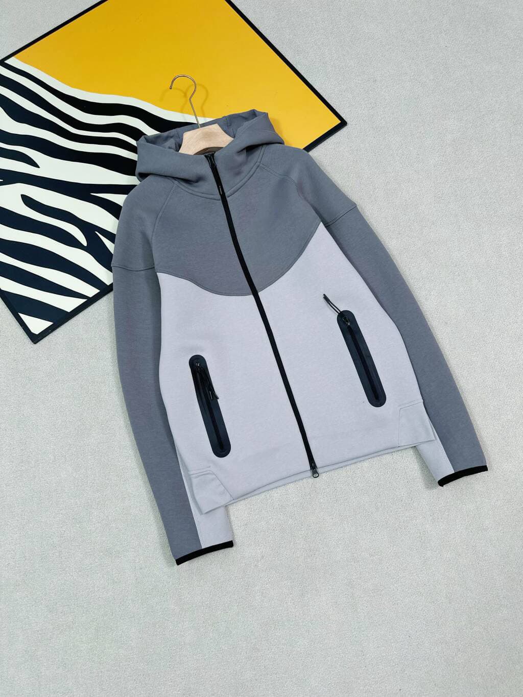 2025 New TECH Men's Air Layer Casual Sports Jacket and Sweatpants Set 792+002