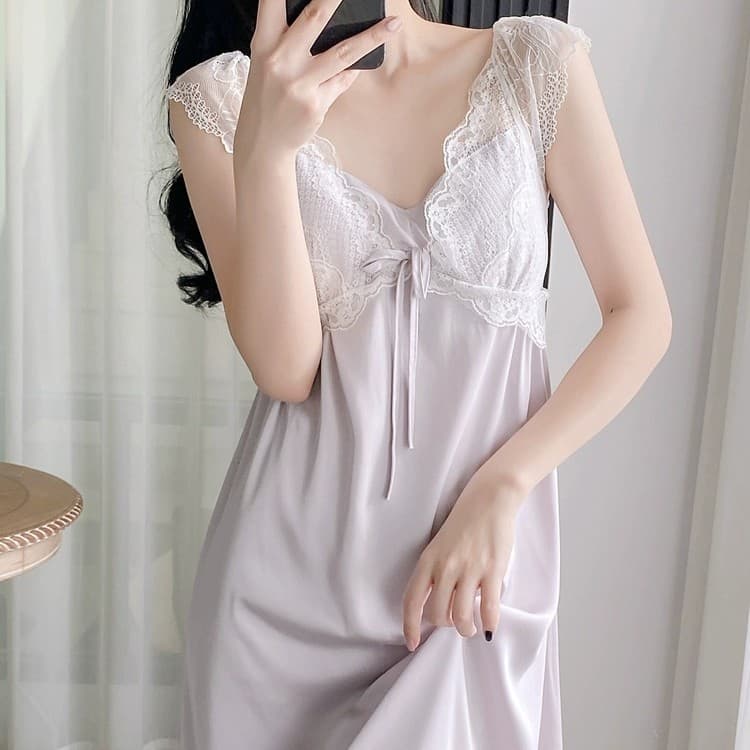 Light Luxury Pure Lust Style Nightgown Summer Fashion Lace V Neck Suspender Skirt French Ice Silk Sexy Nightgown Dress