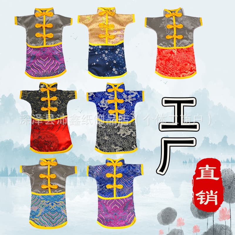 Handmade Silk Brocade Clothing for Boys and Girls, Imitation Button Cloth, Tang-Style Doll Clothes for Qingming Festival and Winter Clothing Festival