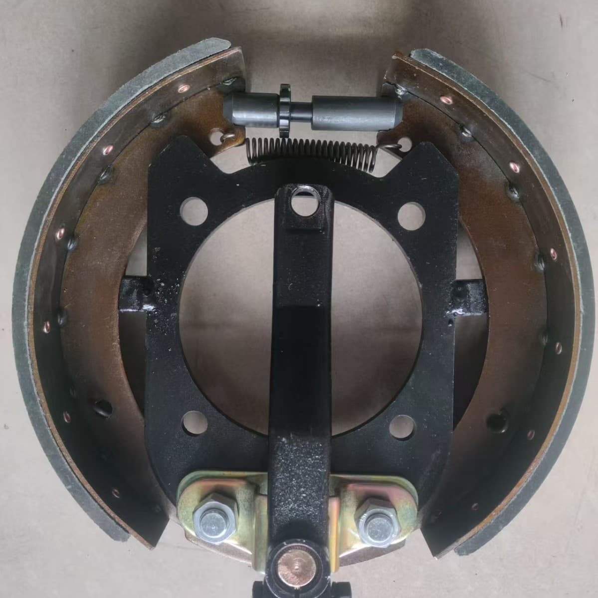 Xiamen XGMA, LiuGong, and Lingong ZL 40-50 handbrake assembly, handbrake pads