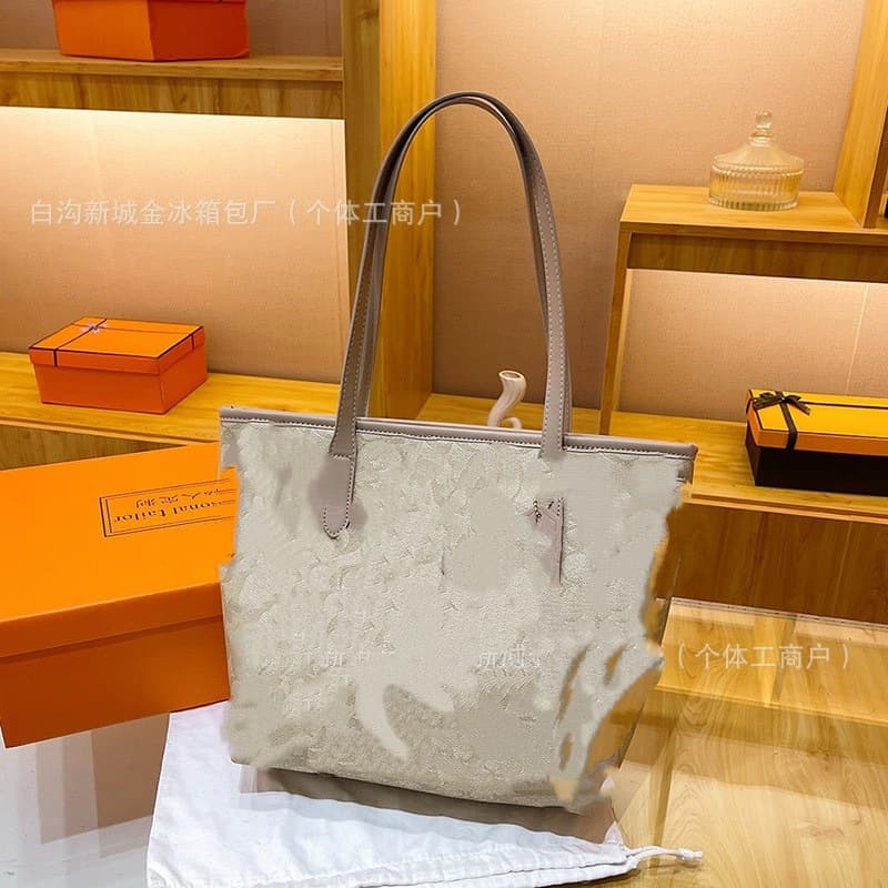 Cross-border C family bags 2025 new women's bag Koujia printed bucket bag large capacity shoulder tote bag shopping bag