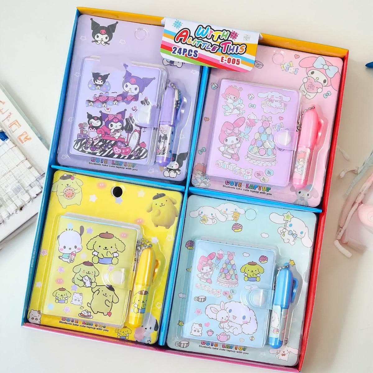 E005 Sanrio Mini Notebook with Pen, Cute Cartoon Pocket Journal for Students, Portable Writing Pad with Pen Holder
