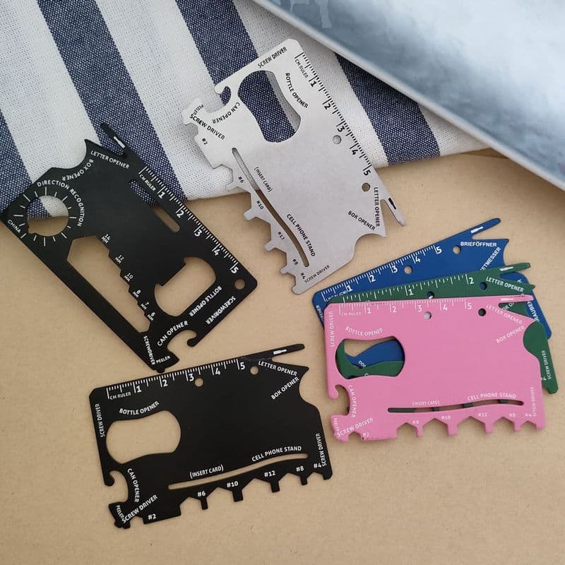 Stainless steel universal survival card, black and silver square rescue card, camping tool card knife, multi-functional tool card