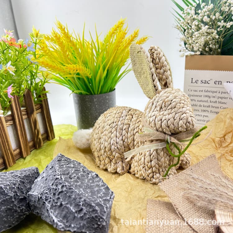 Woven White Tail Lying Rabbit Ornament, Handicraft Feather Live Doll Plush Toy Wholesale, Rabbit