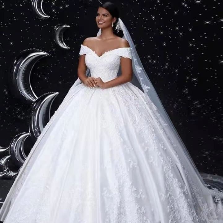 Plus Size Wedding Dress 2026 Summer New Slimming One-Shoulder Puffy Tulle Floor-Length Factory Direct