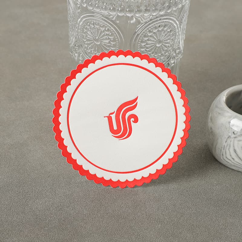 Disposable paper coasters for bars, printed with logos, waterproof small cards for beer halls and cocktail coasters.