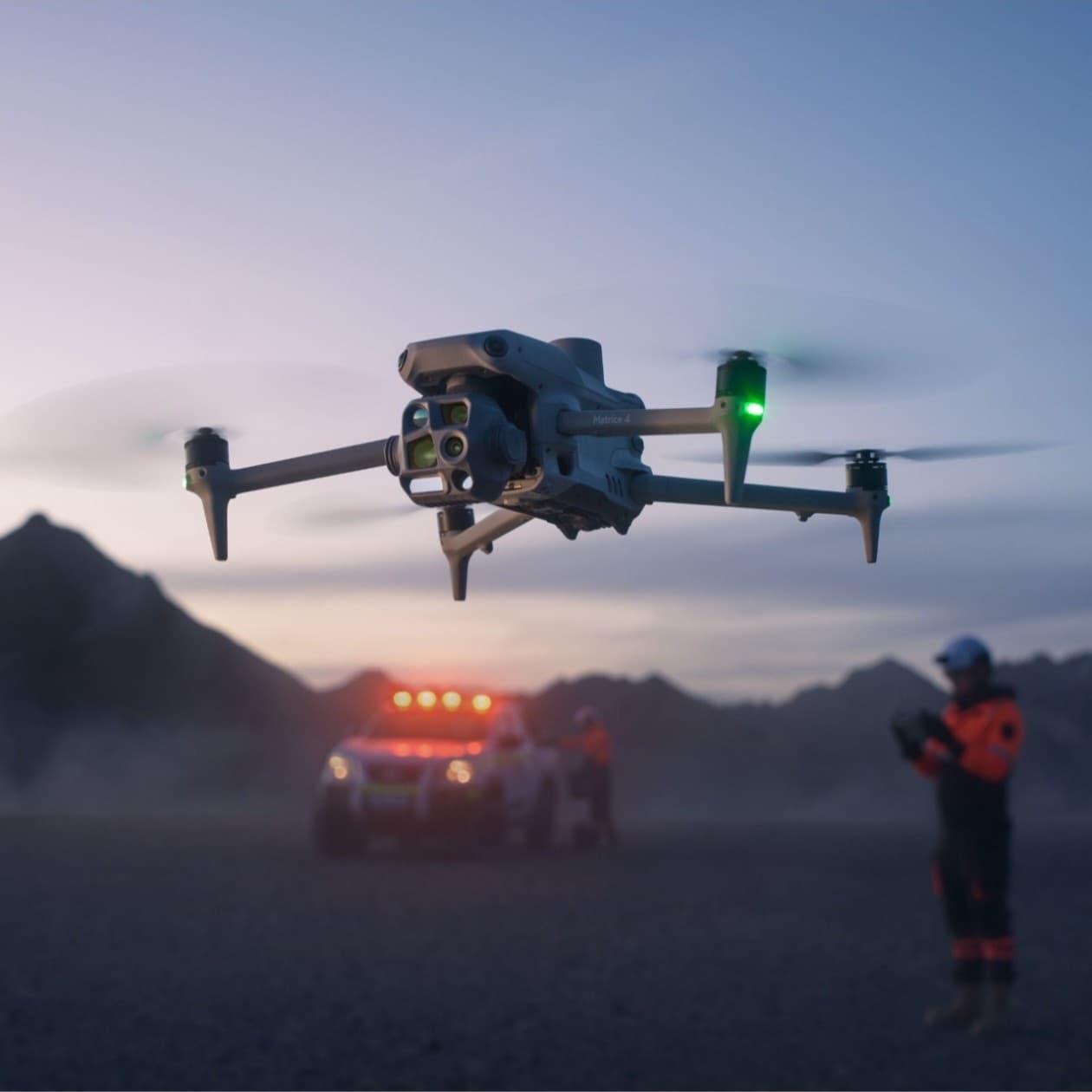 Matrice 4T Infrared Thermal Imaging Surveying and Mapping Inspection Rescue Laser Ranging Drone Imaging Drone