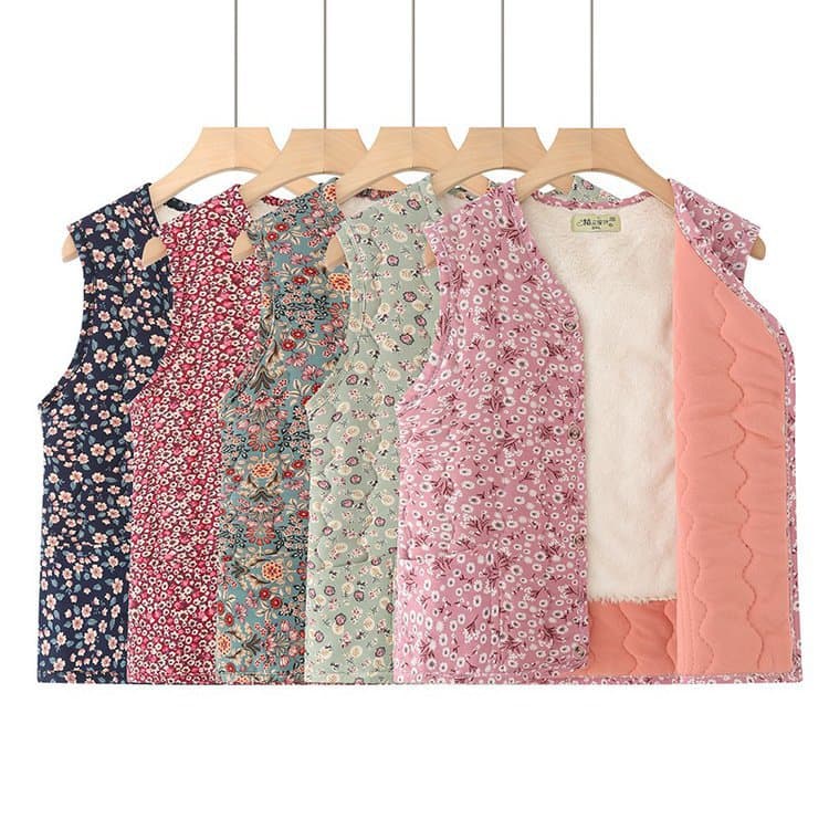 Autumn and Winter Middle-Aged and Elderly Women's Clothing, Floral Vest with Back Fleece Lining and Thickening, Retro Vest for Outdoor Wear, Warm Sleeveless Top