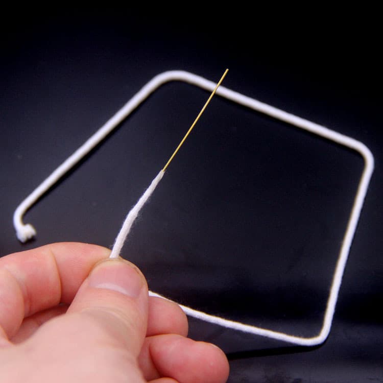 Simple Packaging Special Shape Kerosene Lighter with Needle Cotton Wick Portable Threading White Cotton Wick Thin Cotton Wick Diameter 2.0mm