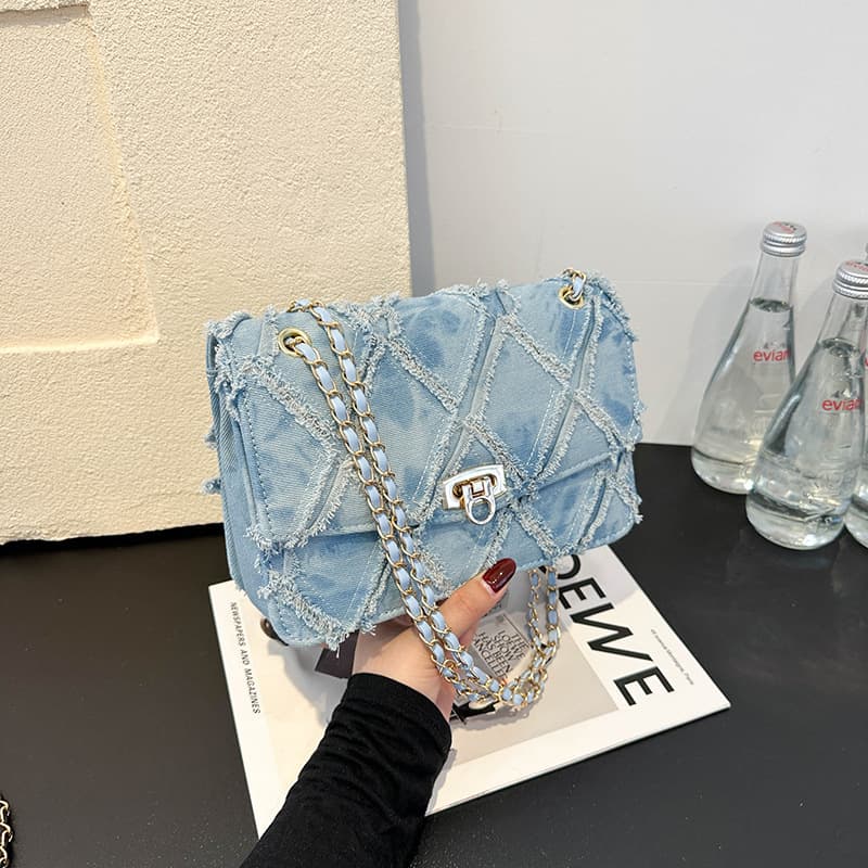 Xiaoxiangfeng cotton wool diamond small square bag 2025 new women's bag single shoulder diagonal chain bag casual high-end versatile