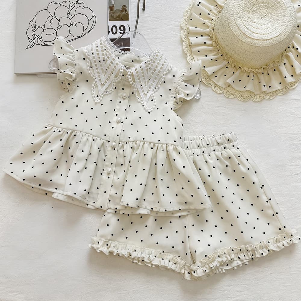 Baby girl's back love hollow bow polka dot sleeveless top suit summer 2026 lace shorts two-piece set