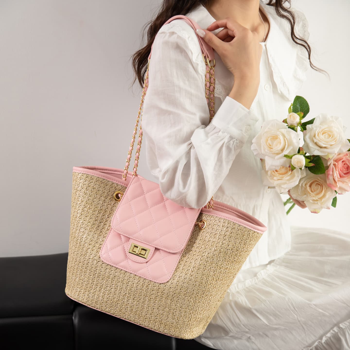 Casual woven bag 2026 new trendy fashion shoulder bag, fashionable and versatile tote bag, small fragrant chain straw bag