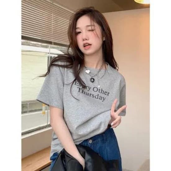 2025 New Korean Style Summer Gray Round Neck Short-Sleeved T-Shirt Women's Letter Print Loose Versatile Casual Top Ins
