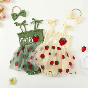Cross-border Hot Selling Baby Girl 1-Year-Old Suspender Fashion Sweet Strawberry Mesh Tutu Dress Summer Essential