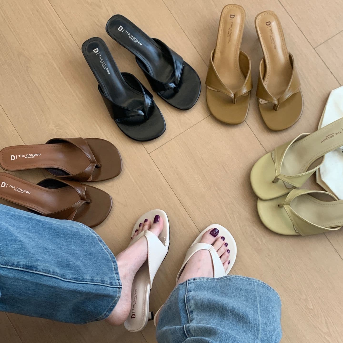 Soft Sole Fashion High Heel Flip Flops Clip Toe Sandals 2026 Low Kitten Heel Beach Slippers Thin Heel Casual Sandals Women Trendy