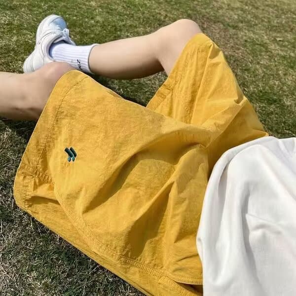 Summer Thin Ice Silk Quick-Dry Shorts for Men, American Streetwear Beach Shorts, Casual Loose Fit Sports 5-Inch Shorts