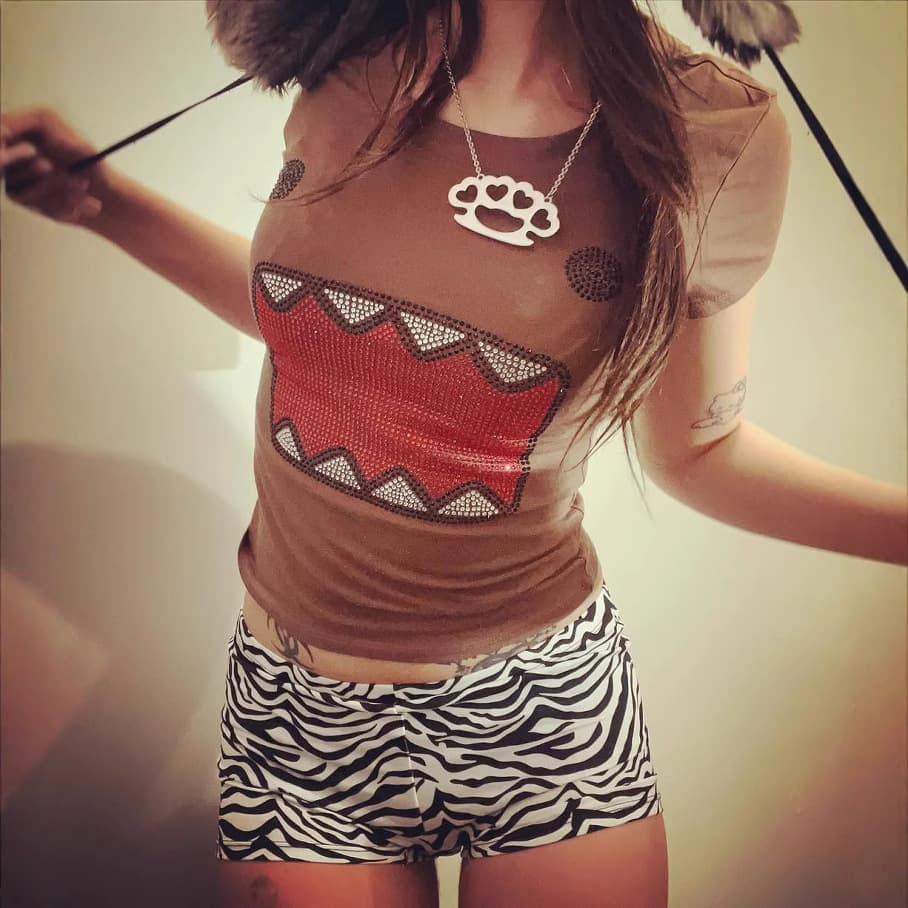Y2K Girls Vintage Rhinestone Crewneck Short Sleeve T-Shirt Sleeveless Cami Tank Top Vintage Domo-Kun Rhinestone Top