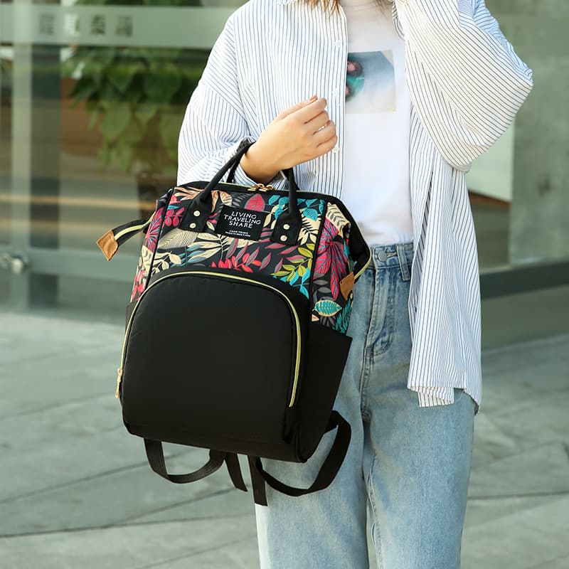 2021 Korean-style Trendy Printed Diaper Backpack for Outdoor Leisure and Multifunctional Use
