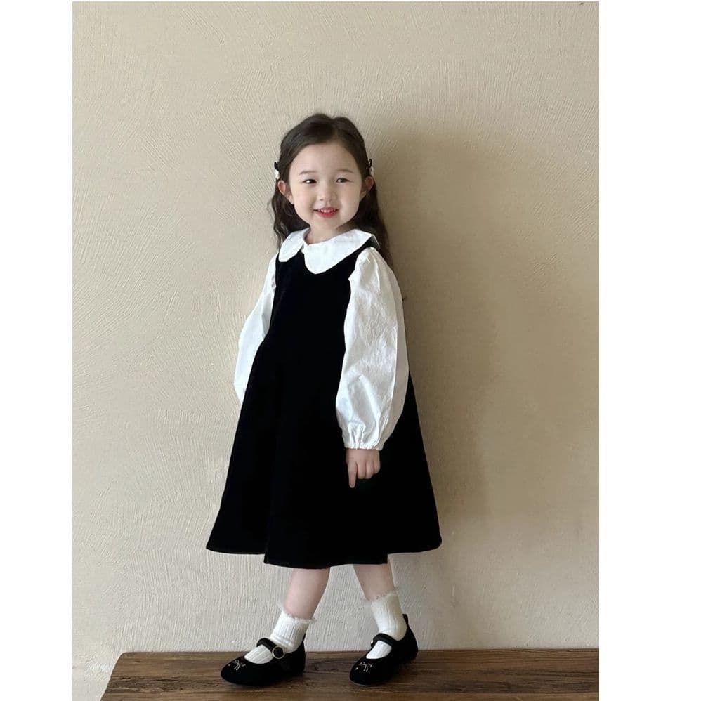 Girls velvet dress autumn new style Korean style small children's doll collar shirt black vest skirt suit