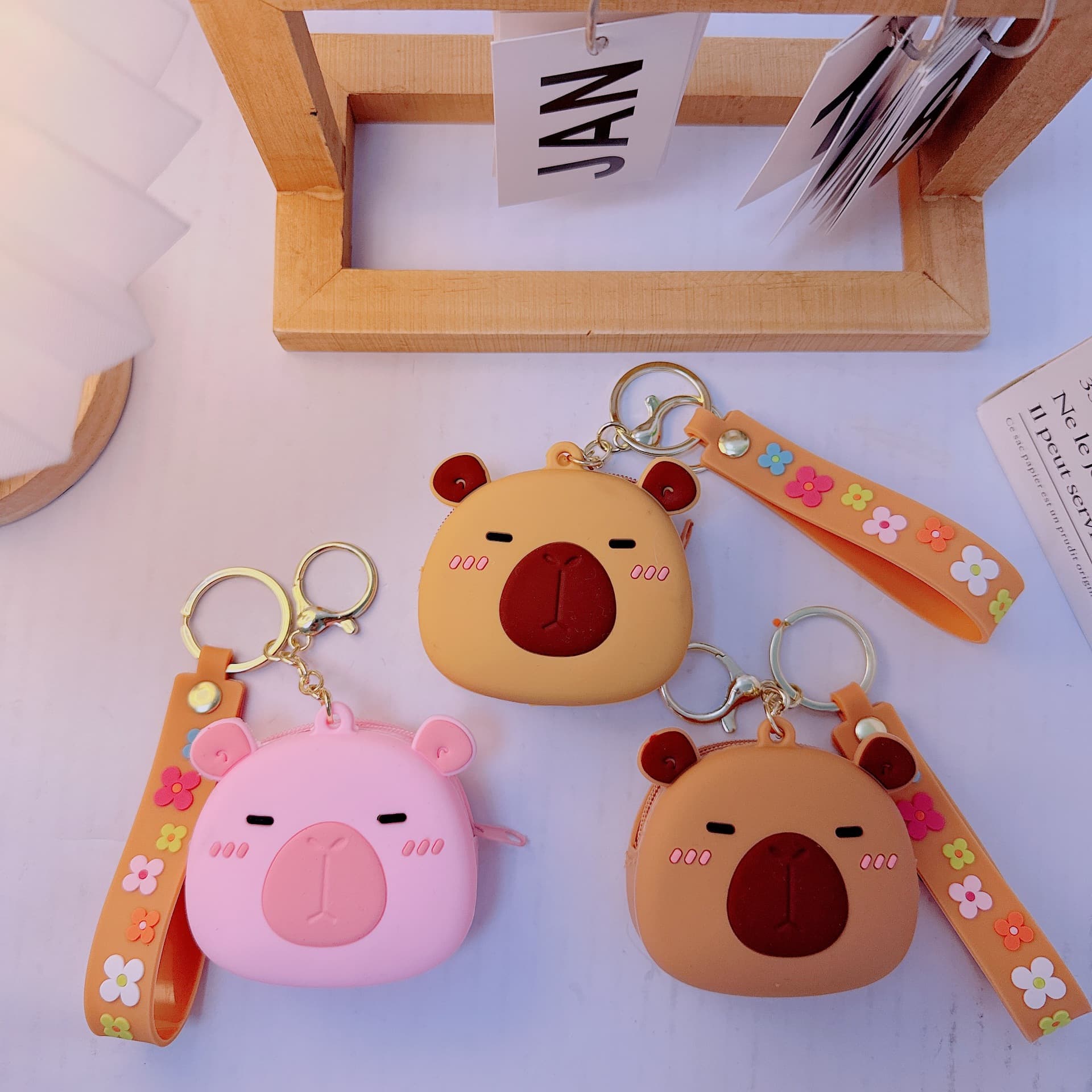 Capybara Coin Purse Multi-functional Keychain with Storage, Children's Bag Pendant, Women's Silicone Keychain
