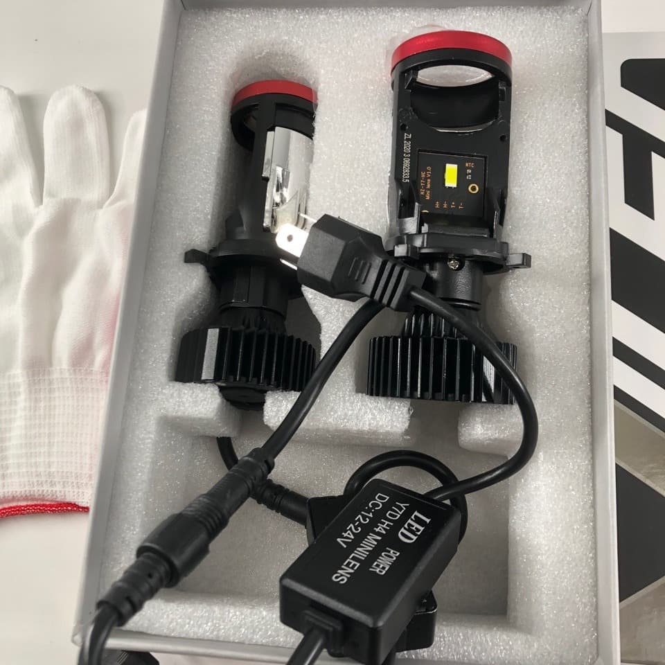 New Y7D H4 Lens LED Headlight Universal for Car Motorcycle Fish Eye Light High Low Beam 12-24V