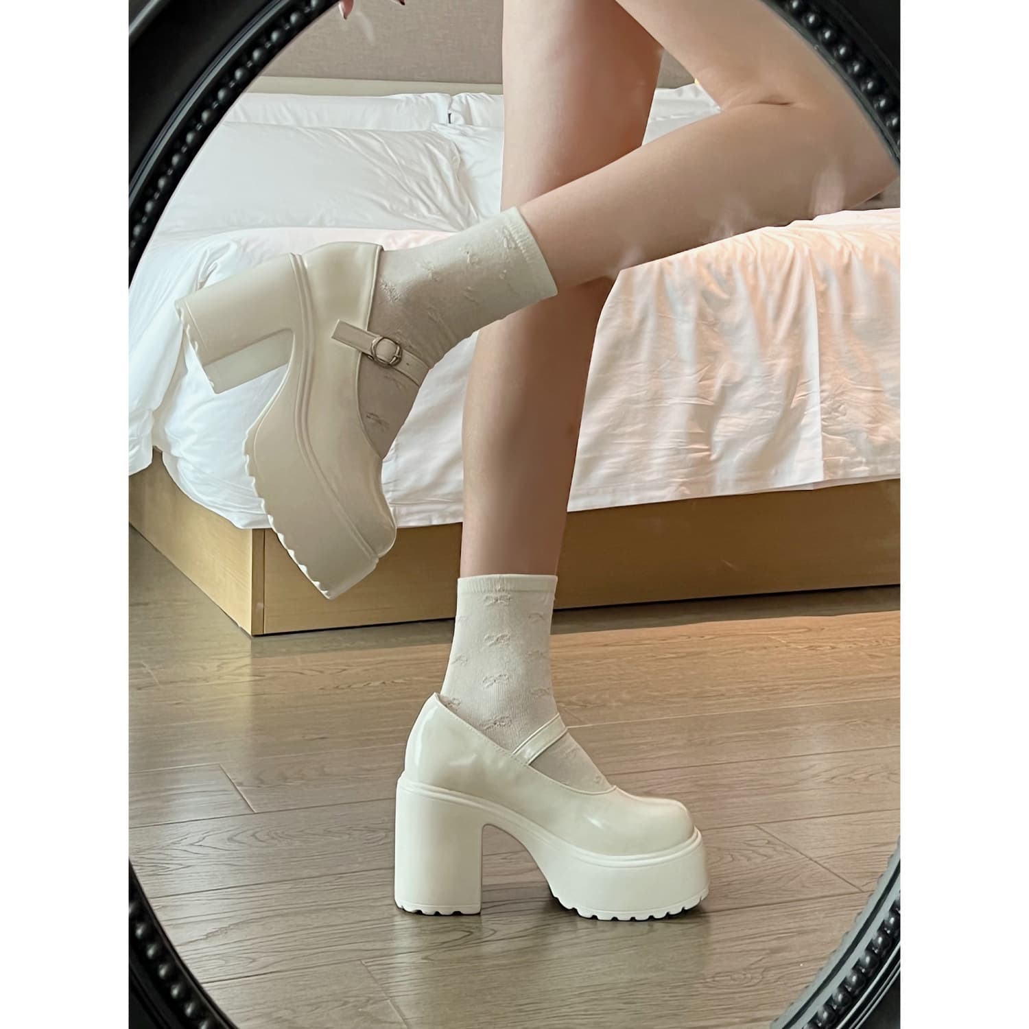 Chunky High Heel Leather Shoes Women's French Mary Jane 2023 New Spring Summer Versatile Thick Sole French Elevator Shoes Autumn
