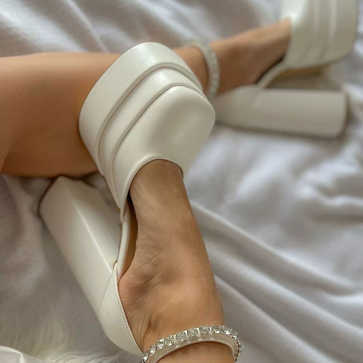 Women's Summer Slimming European and American Fashion Platform Square Toe Open Back Chunky Heel High Heel Satin Runway Sandals