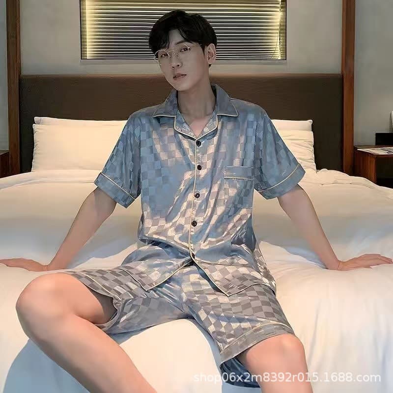 Men's 2025 New Summer Ice Silk Short Sleeve Shorts Set, Premium Silk-Like Loungewear, Wearable Outdoors