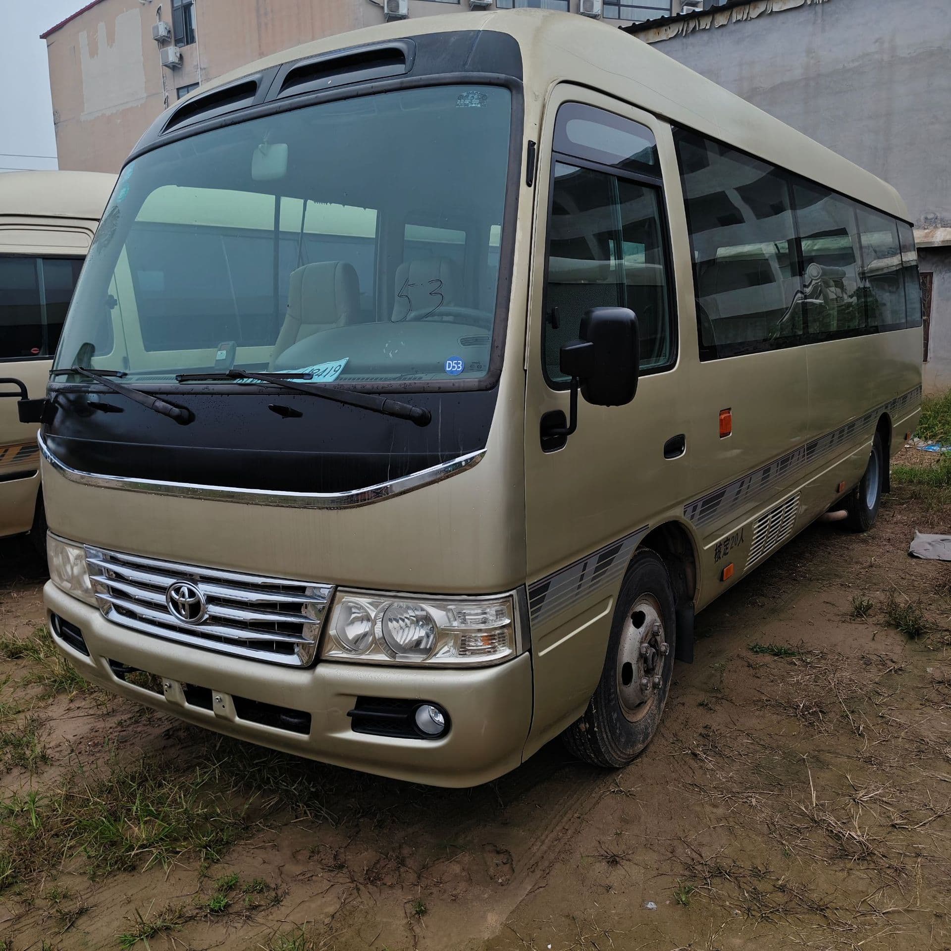 Cross-border Supply Toyota Coaster Minibus 19-Seat Coaster Minibus Business Reception Commute Bus