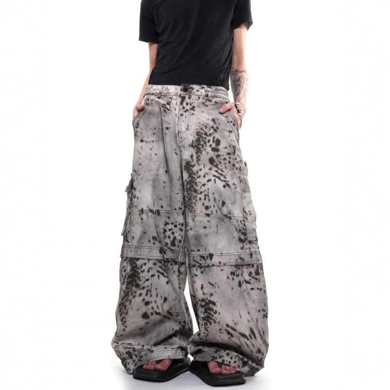 American Streetwear Leopard Print Patch Pocket Cargo Jeans for Men and Women Wide-Leg Curved-Blade Design Casual Long Pants Trendy