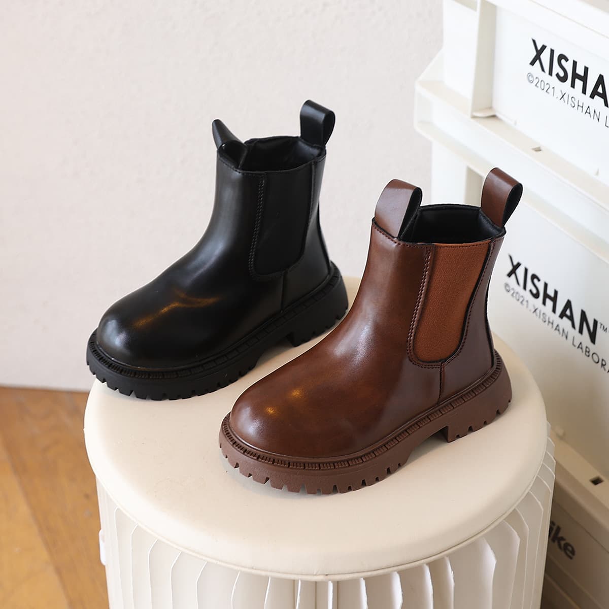 Girls' Boots Autumn Winter New Short Boots Toddler Soft Sole Black Chelsea Boots Children's Boots Boys Single Boots Leather Boots