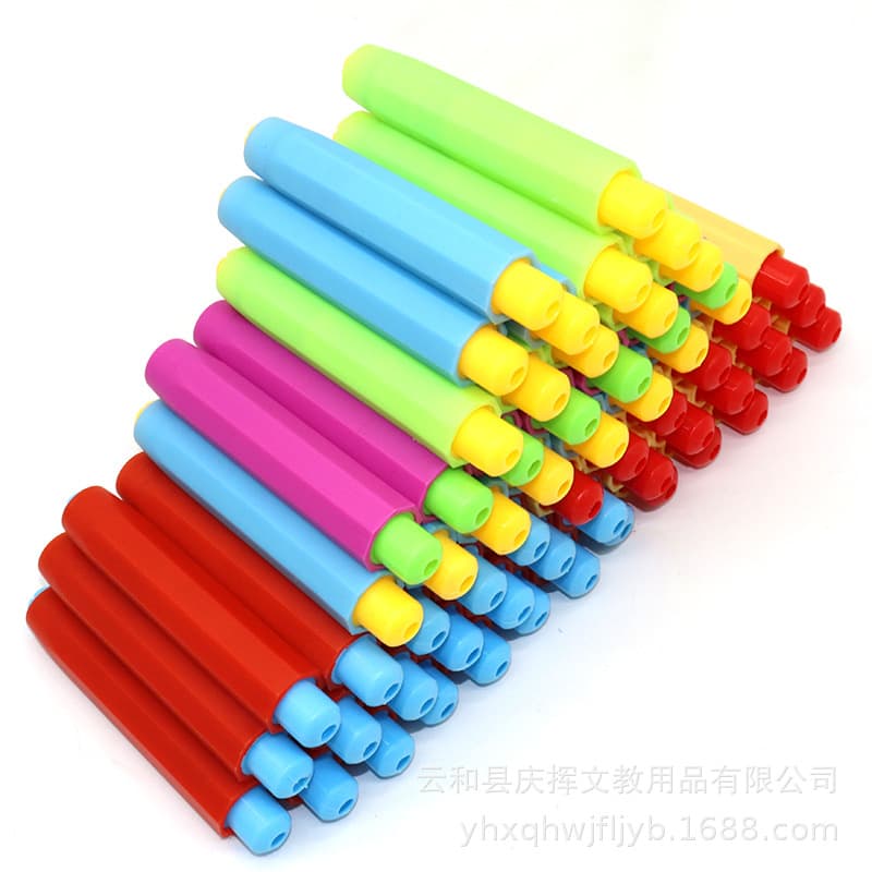 Manufacturer Wholesale Plastic Chalk Holder Hands-Free Teaching Chalk Sleeve Colored Children's Drawing Chalk Holder Ready Stock