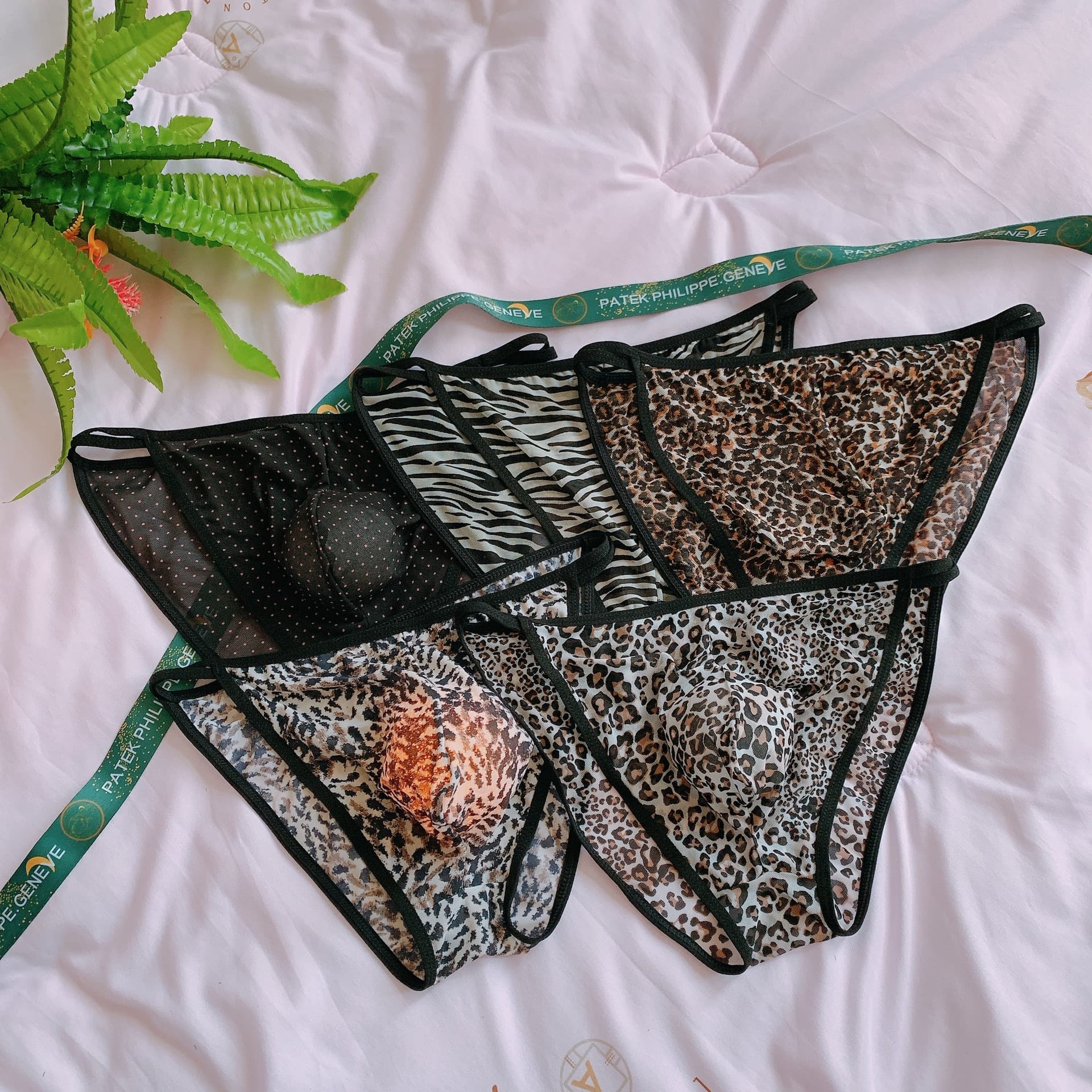 New Fashion Transparent Mesh Sexy Leopard Print Sexy Pouch Triangle Low-rise Personality Seductive U-convex Breathable Underwear