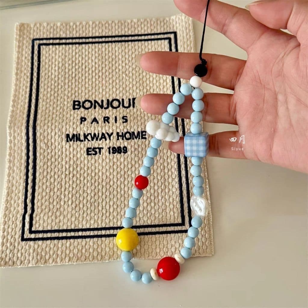 Ins Cloud and Grid Phone Pendant with Beaded Chain, Cute CCD Camera Strap, and Fresh Anti-Loss Cord