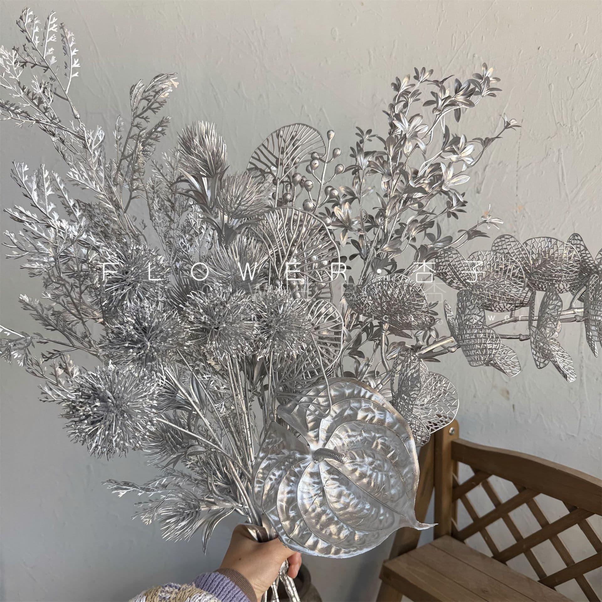 Simulated Wedding Silver Floral Arrangement Decor for Wedding Hall, Christmas Series Silver Home Decoration Romantic Theme