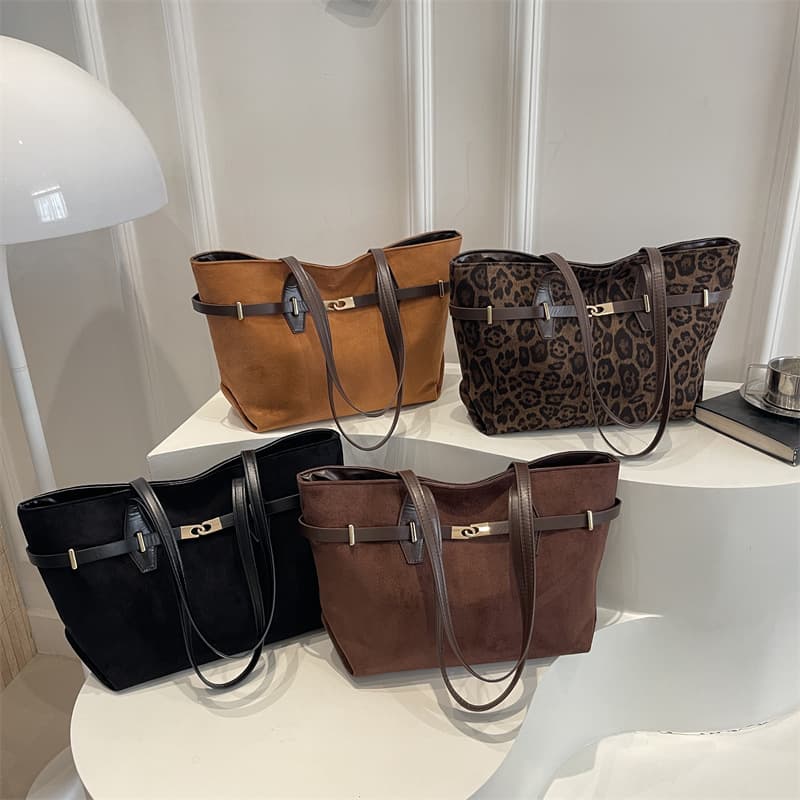 Bags for women 2025 new retro fashion casual shoulder bag commuter armpit bag suede large capacity tote bag