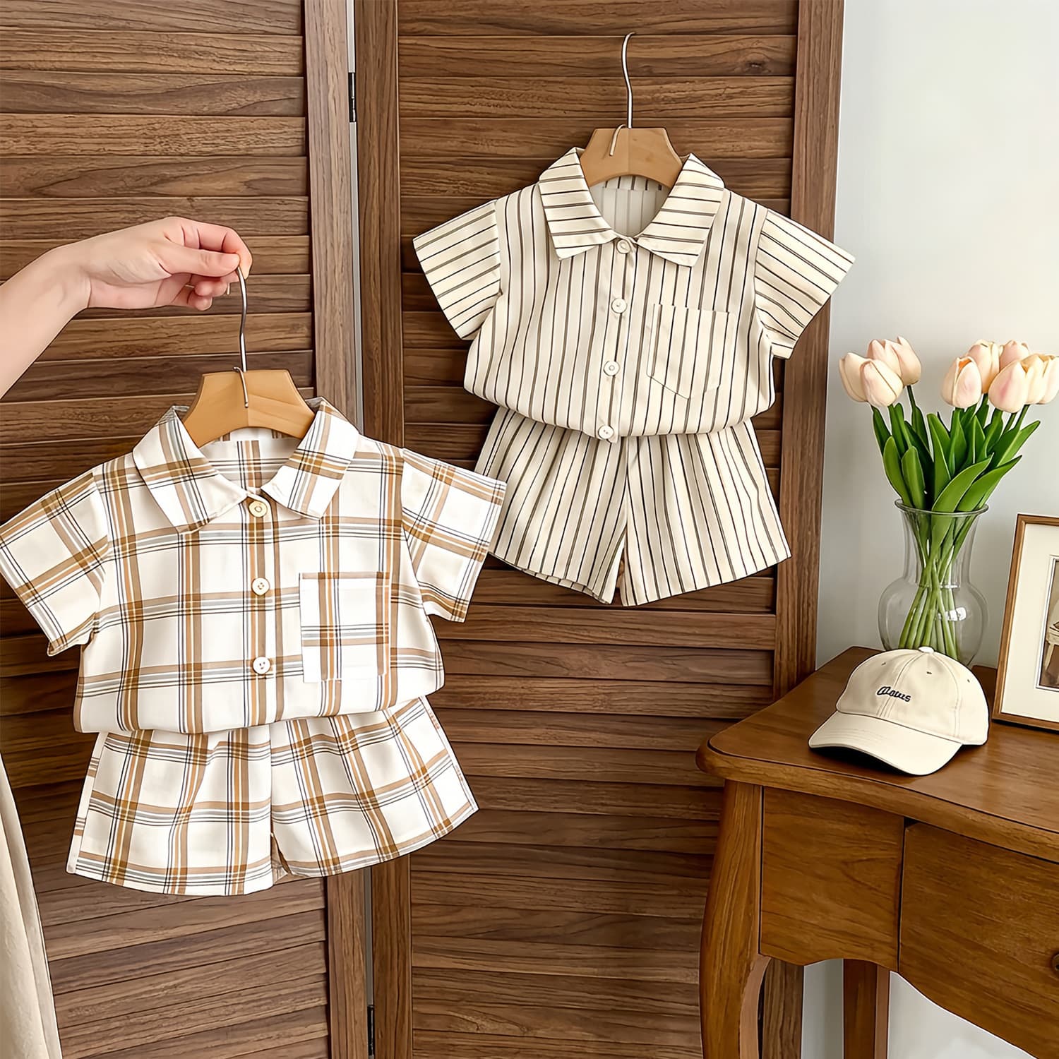Boys short-sleeved suit 2026 summer popular baby boy versatile ins plaid striped shirt and shorts two-piece set