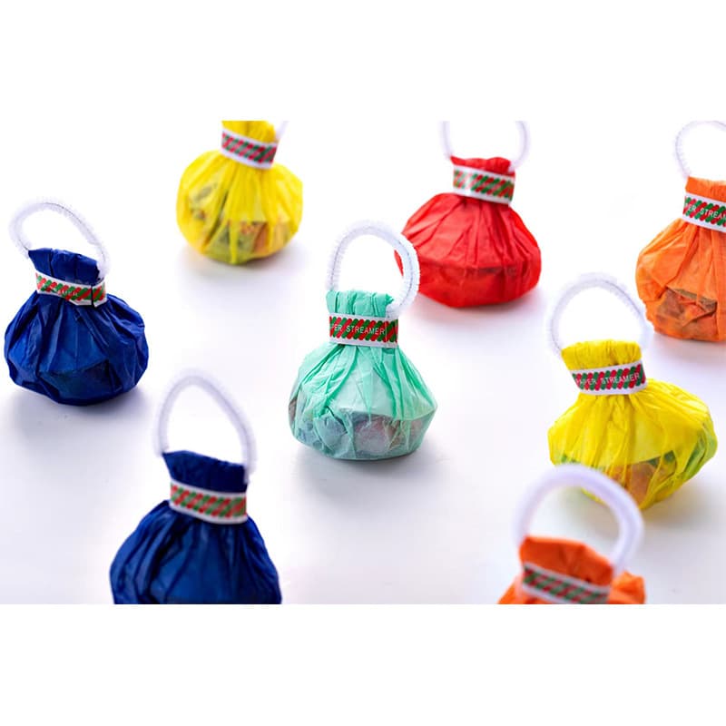 Hand-thrown spider silk confetti, hand-thrown streamers, birthday party confetti, 30-head hand-thrown spider silk.